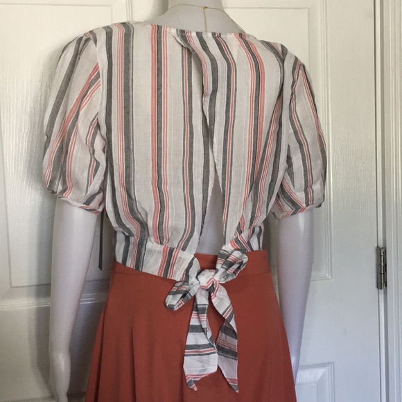 Crop top 2 LEFT ✔️ - Picture 7 of 8